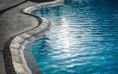 How to design a pool to fit your unique backyard space